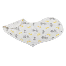 Load image into Gallery viewer, Traveler Bamboo Heart Bibs 2PK