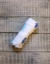 Load image into Gallery viewer, ORGANIC SWADDLE - HAMSA