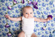 Load image into Gallery viewer, ORGANIC SWADDLE SET - GLOWING GARDEN