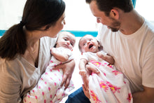 Load image into Gallery viewer, ORGANIC SWADDLE - MAGICAL LOTUS