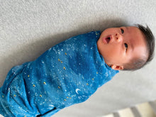 Load image into Gallery viewer, ORGANIC SWADDLE - STARRY NIGHT