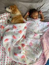 Load image into Gallery viewer, ORGANIC SNUG BLANKET - LOTUS