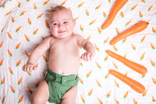 Load image into Gallery viewer, ORGANIC SNUG BLANKET - CARROTS