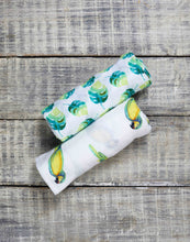 Load image into Gallery viewer, ORGANIC SWADDLE SET - TROPICAL PARADISE
