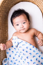 Load image into Gallery viewer, ORGANIC SWADDLE - BLUE BUTTERFLY
