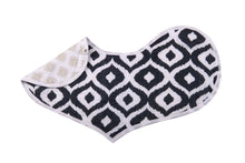 Load image into Gallery viewer, World Wanderer Heart Cotton Bibs 2PK

